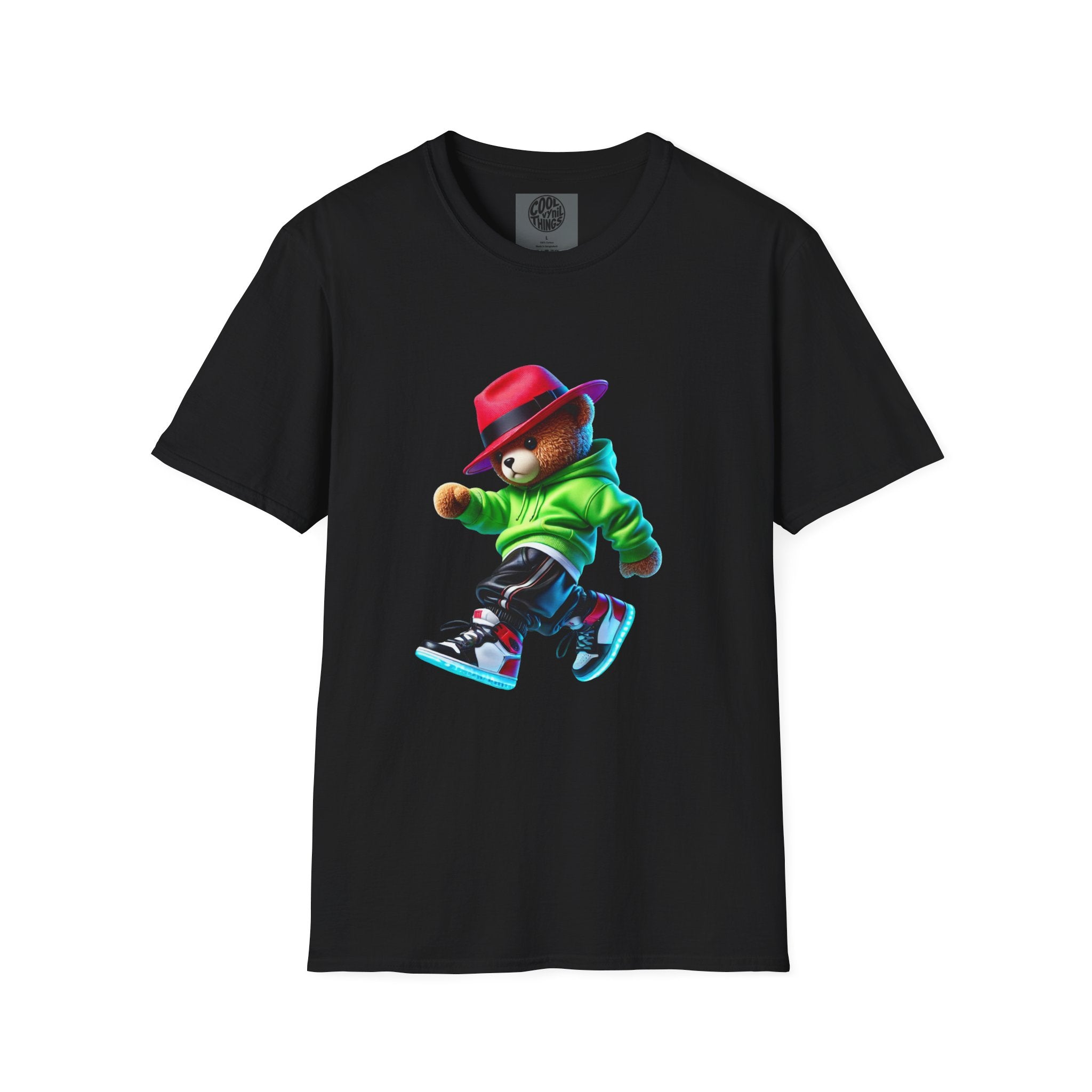 Skateboarding Bear T-Shirt, Unisex Funny Graphic Tee, Trendy Streetwear, Gift for Hip-Hop Lovers, Casual Everyday Wear