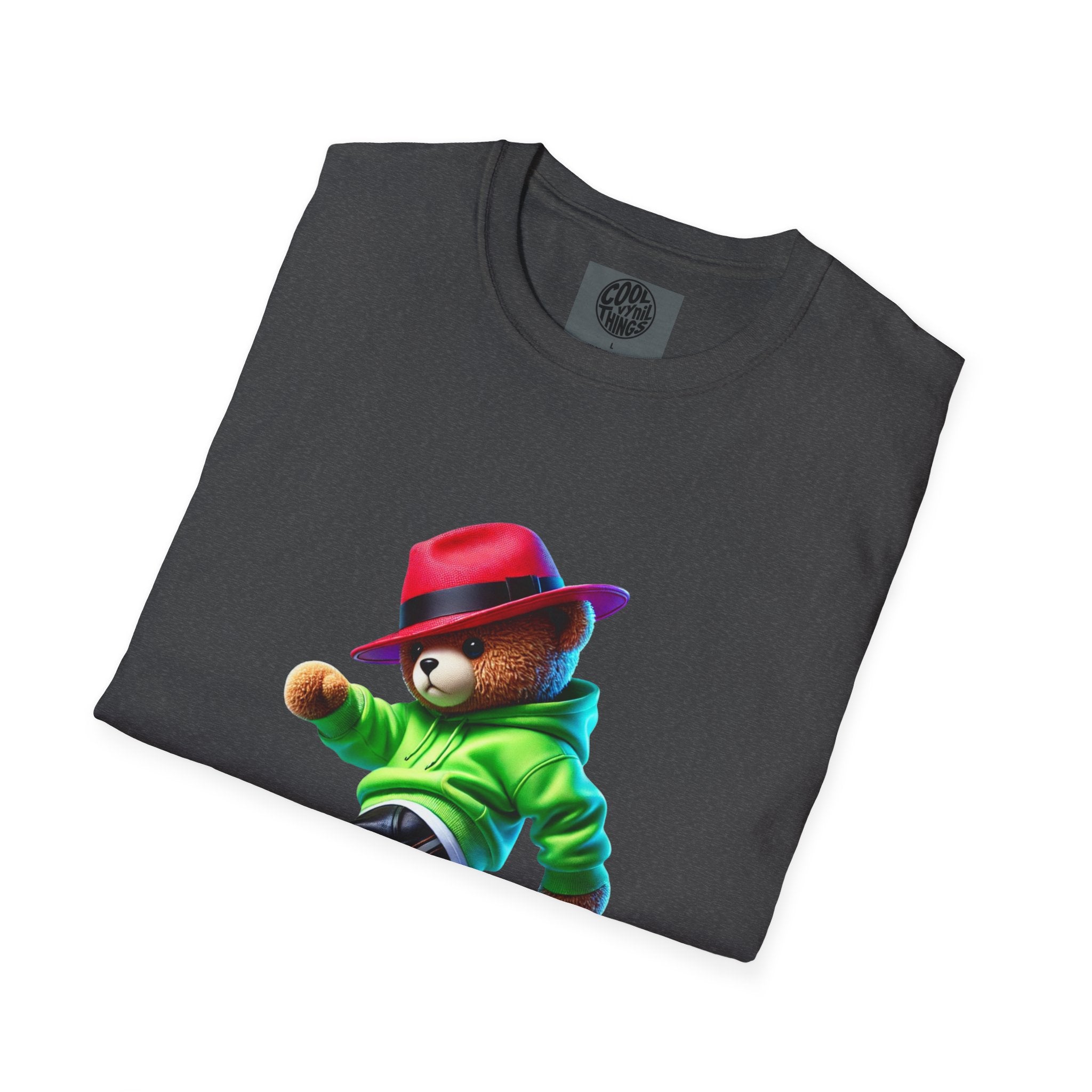 Skateboarding Bear T-Shirt, Unisex Funny Graphic Tee, Trendy Streetwear, Gift for Hip-Hop Lovers, Casual Everyday Wear