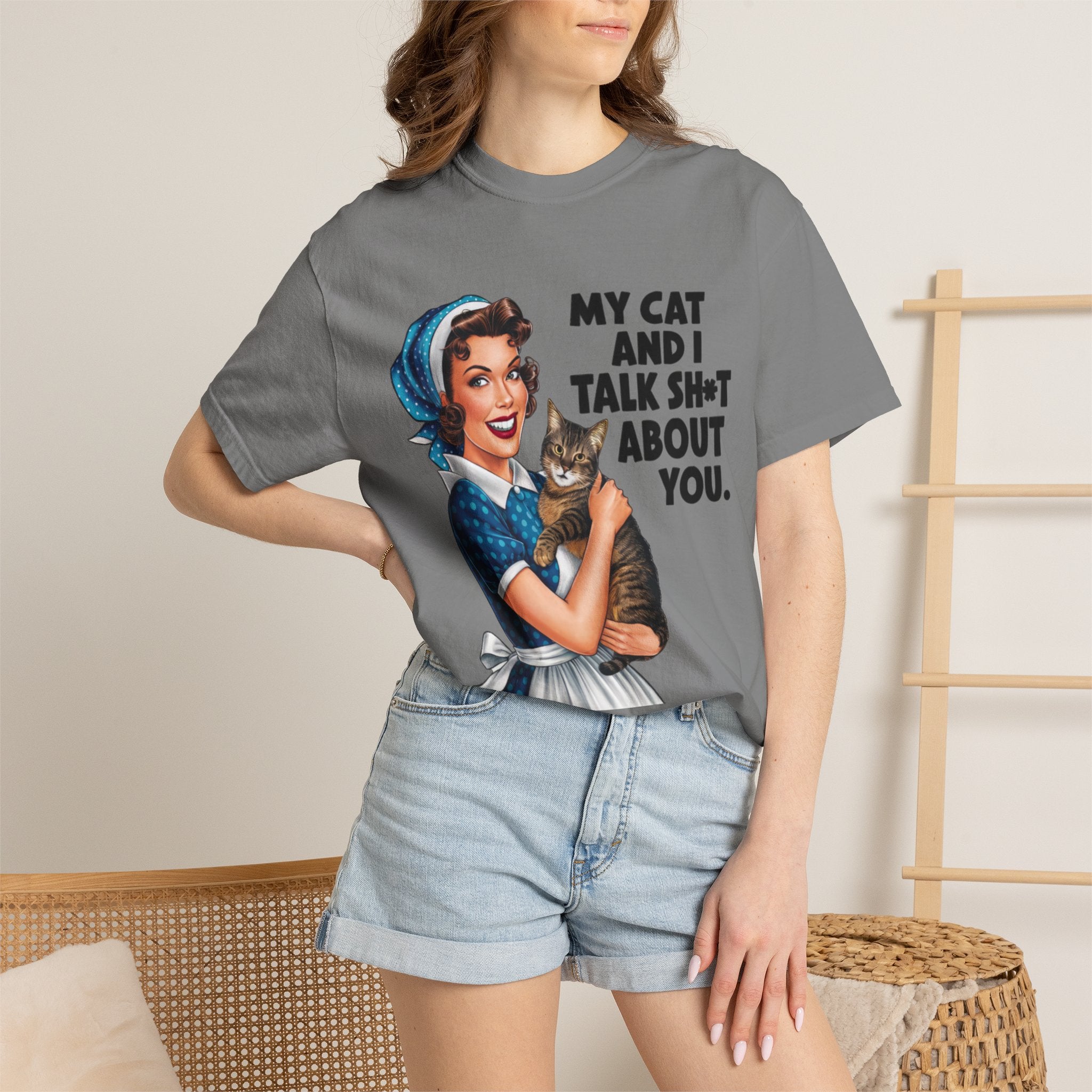 T-Shirt — Vintage Housewife Cat Graphic "My Cat and I Talk Sh*t About You"